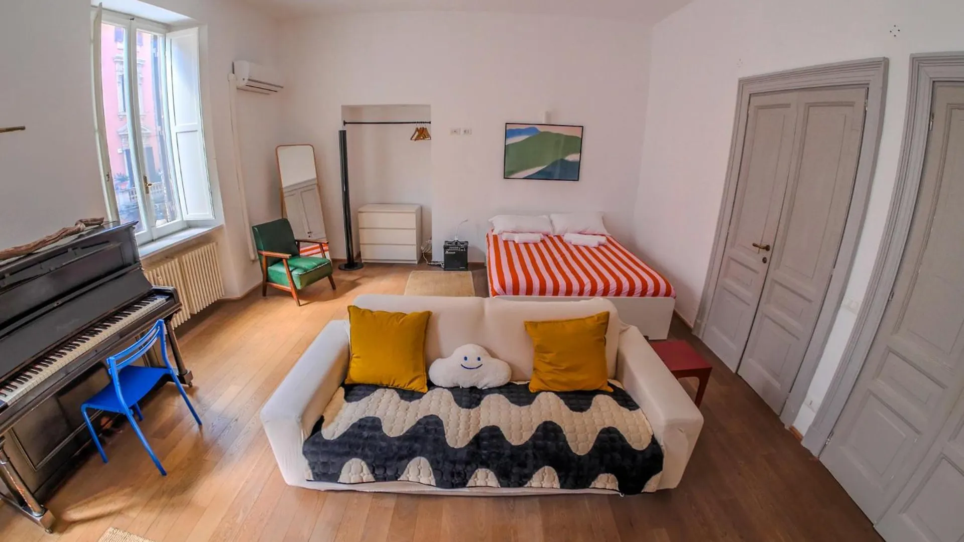 Pop Apartment In The Heart Of Trastevere 4 Guests Rome