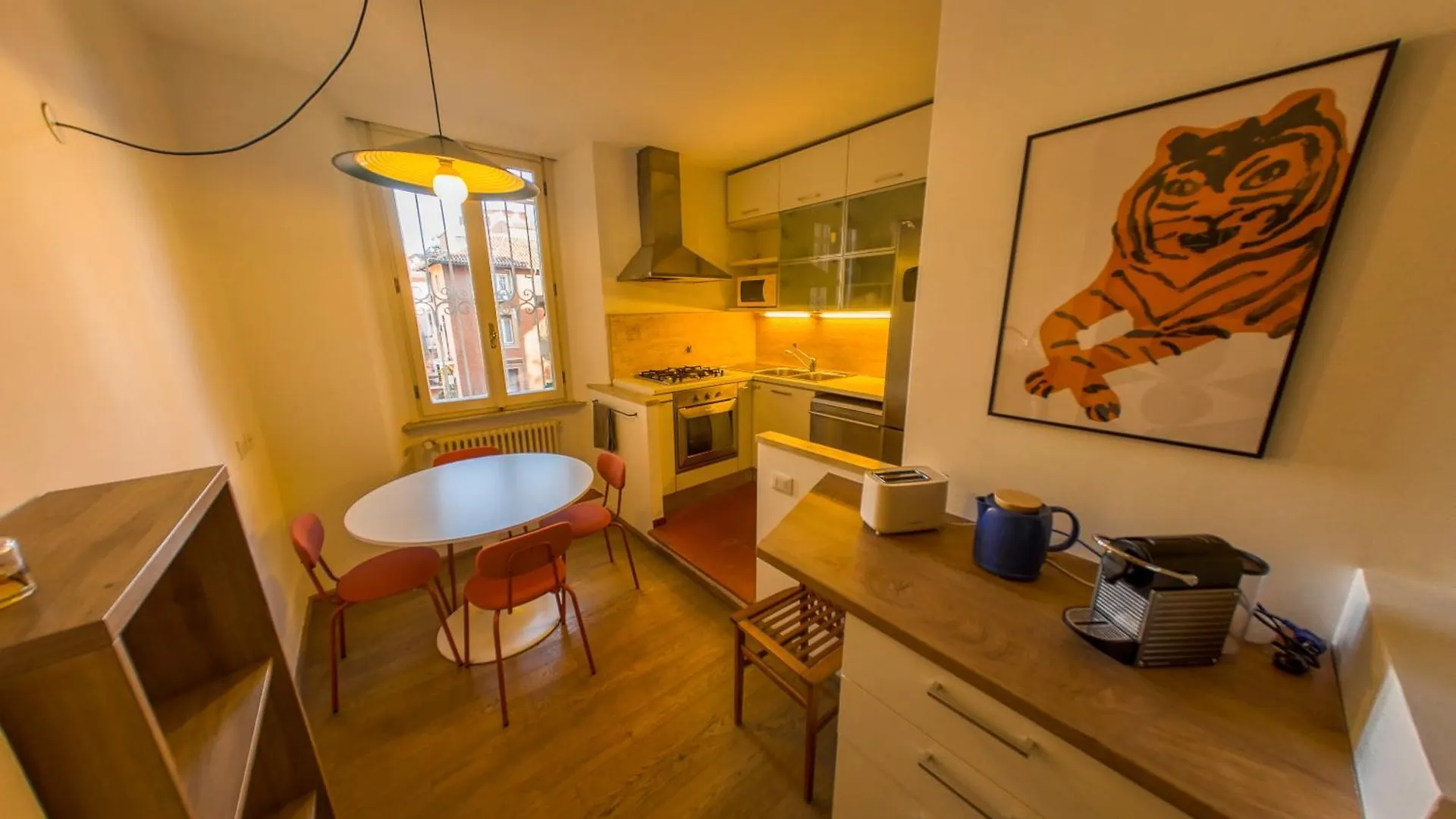 Pop Apartment In The Heart Of Trastevere 4 Guests Rome