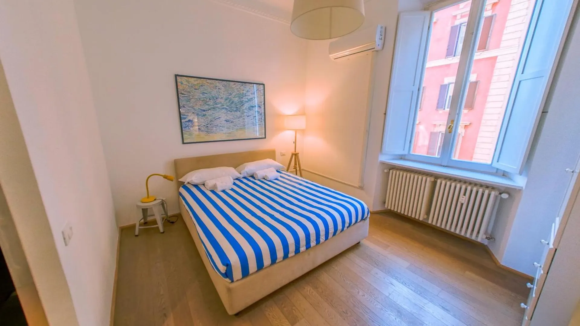 Pop Apartment In The Heart Of Trastevere 4 Guests Rome