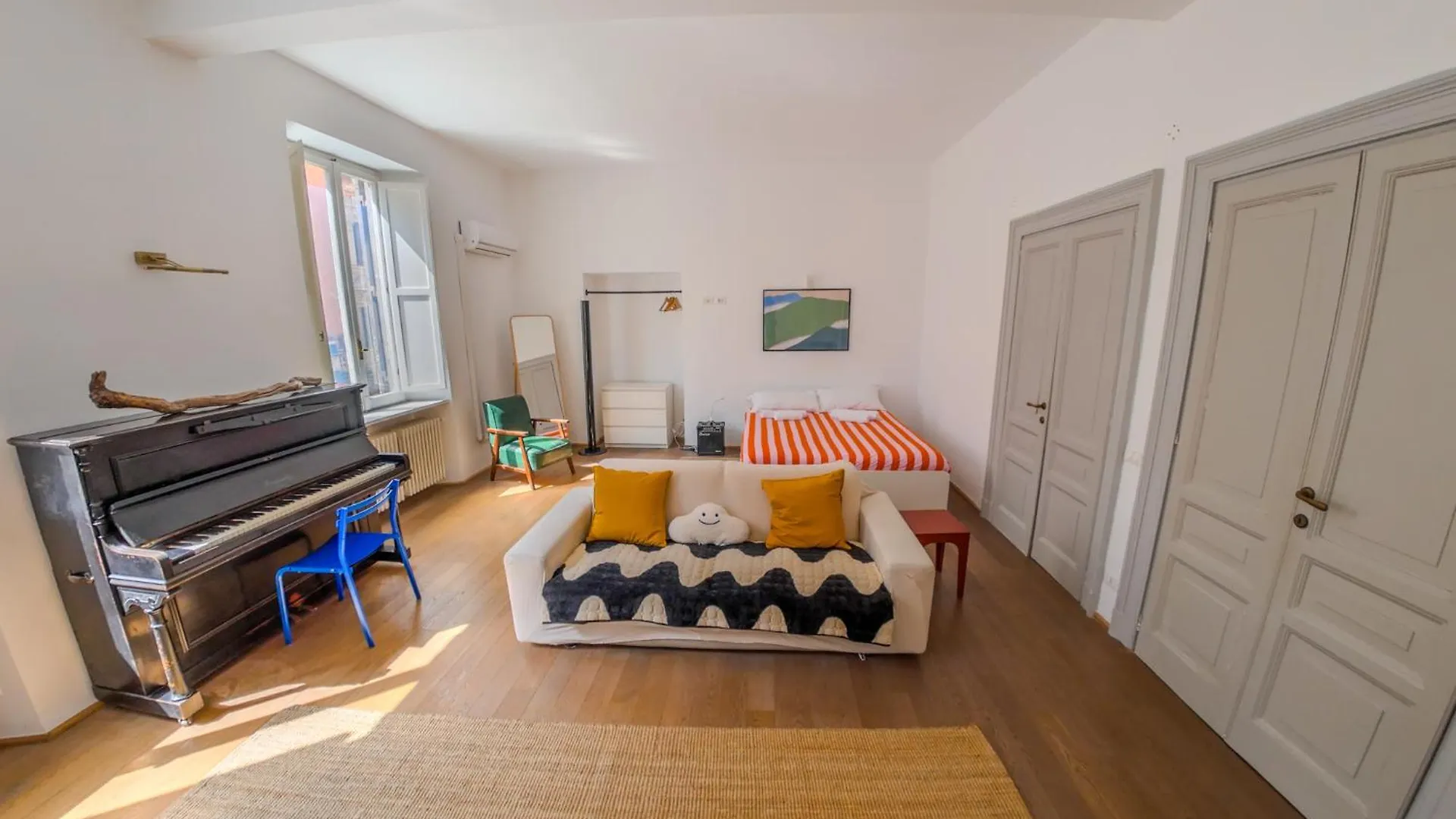 Pop Apartment In The Heart Of Trastevere 4 Guests Rome Italy