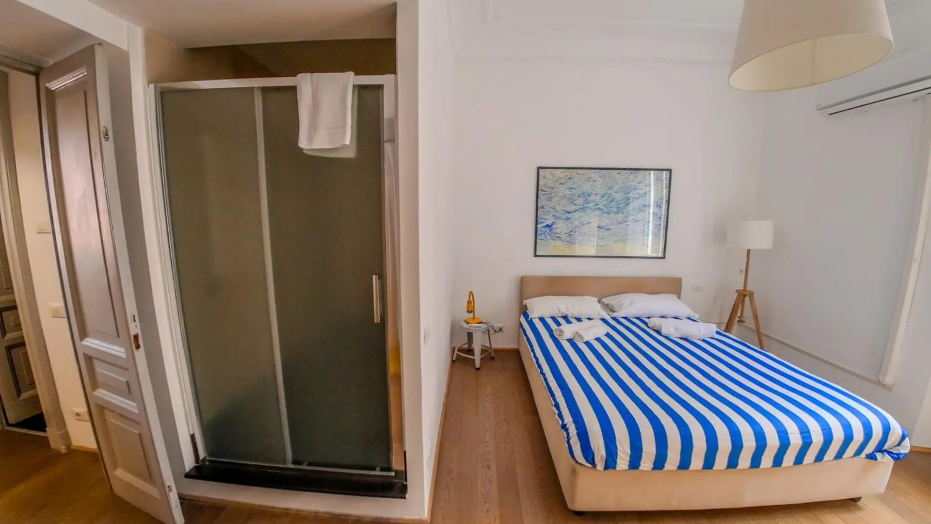Pop Apartment In The Heart Of Trastevere 4 Guests Rome