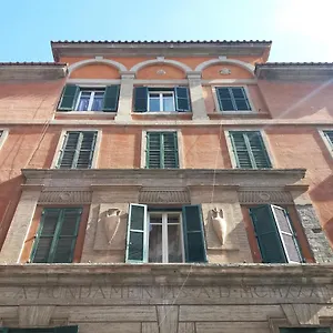 Torlonia Апартаменты